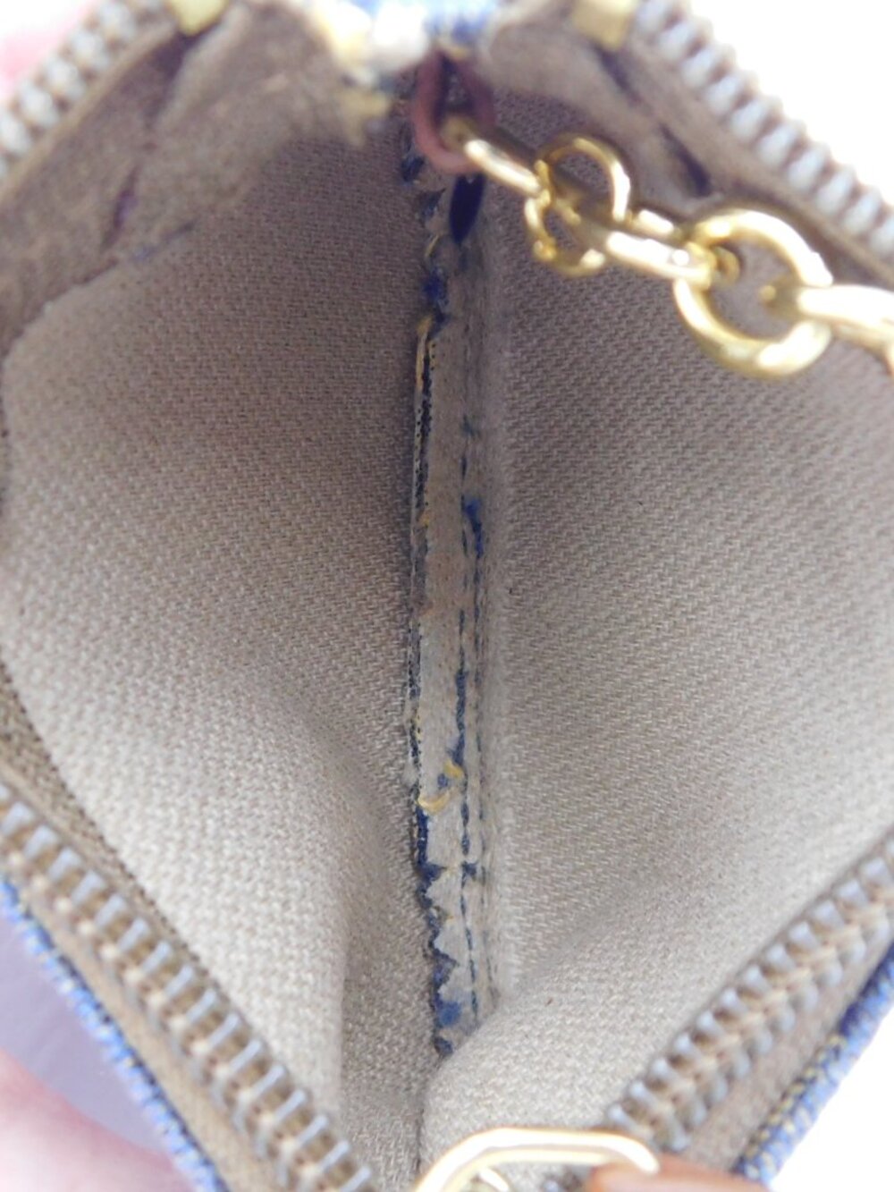 Dooney & Bourke Shadow Collection Mini Denim Coin Purse | EUC - Picture 5 of 6